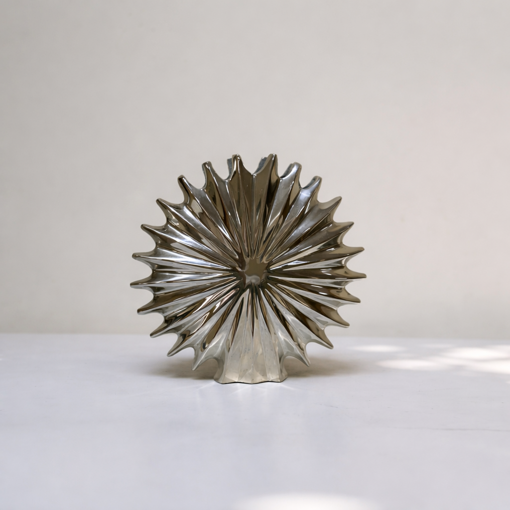 Velora Shell Vase