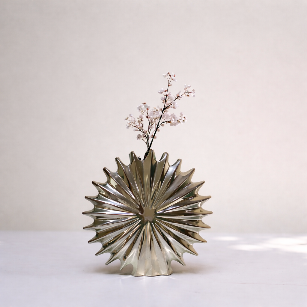 Velora Shell Vase